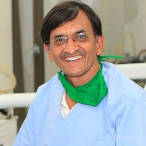 Dr. Shyam Mahajan