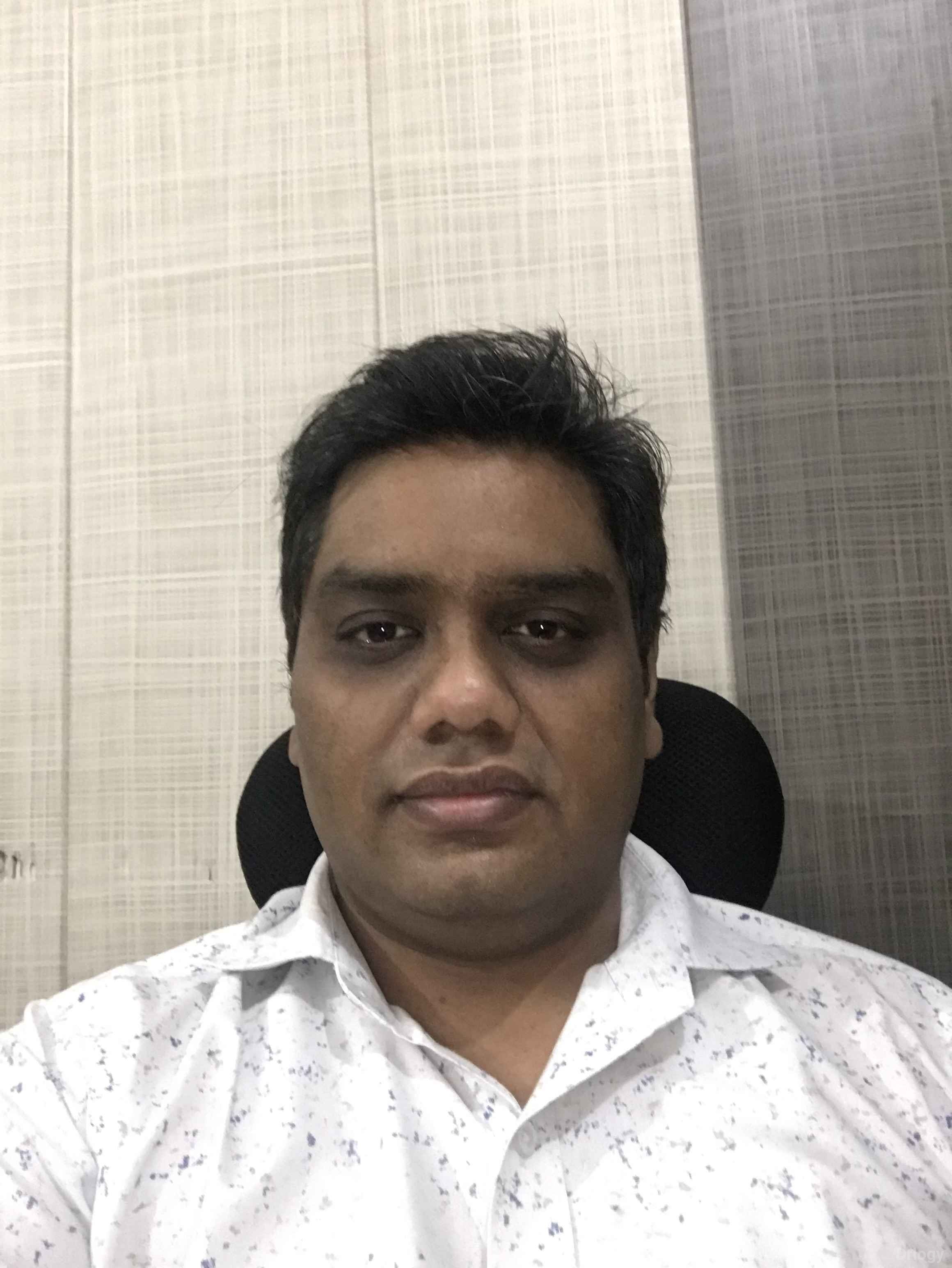 Dr. Siddharth Rastogi in Shahjahanpur