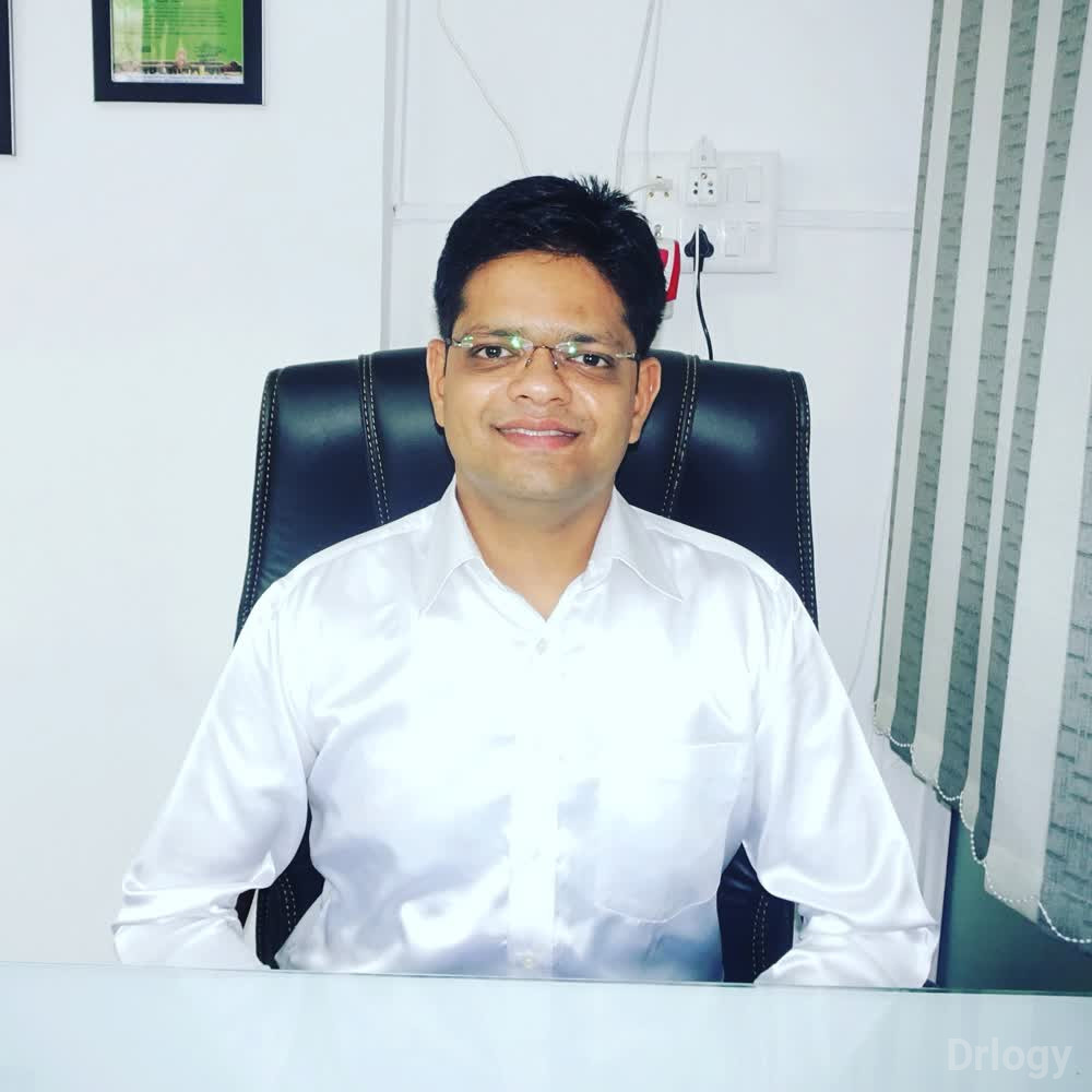 Dr. Sumit jain (MDS)
