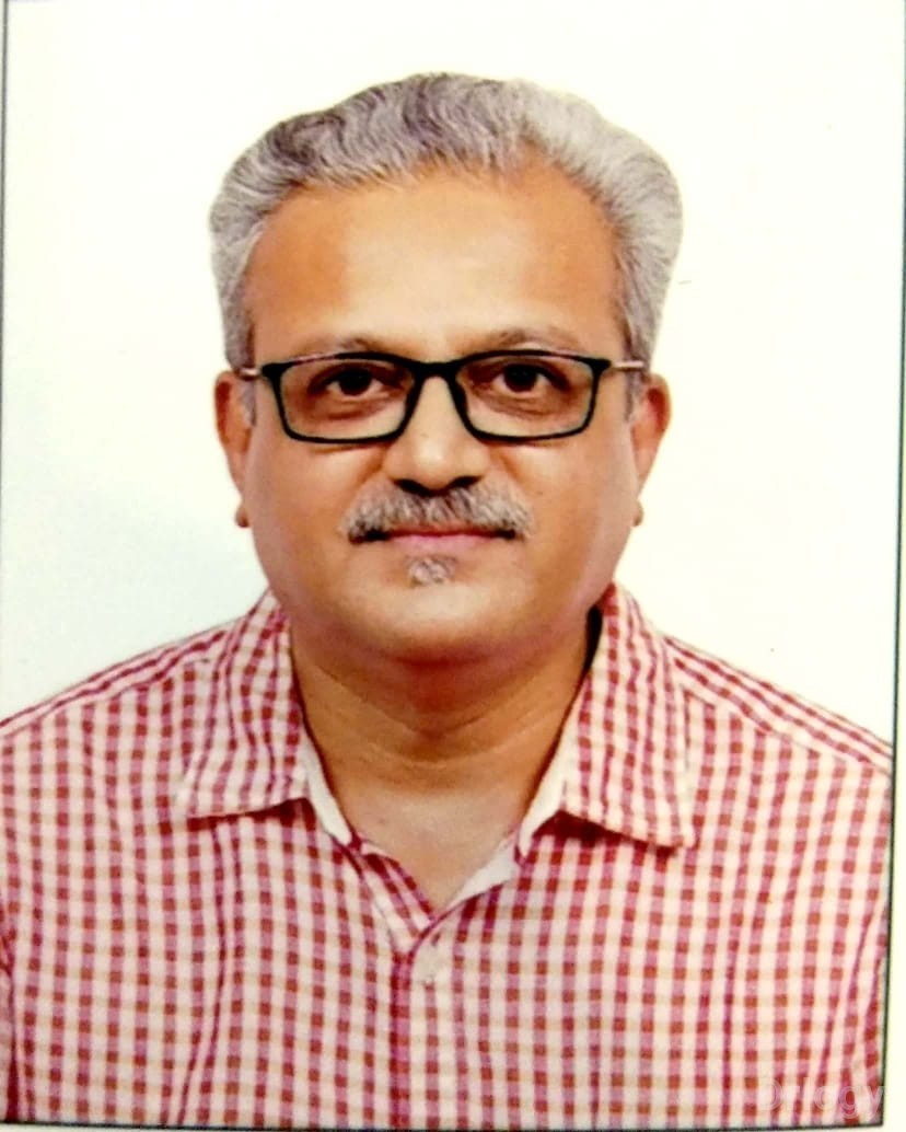 Dr. Tejas Ramani