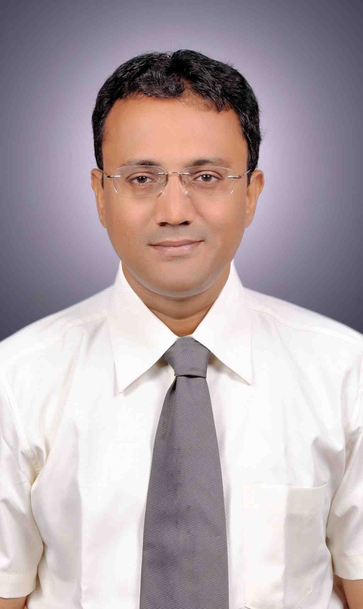 Dr. Tejas Trivedi