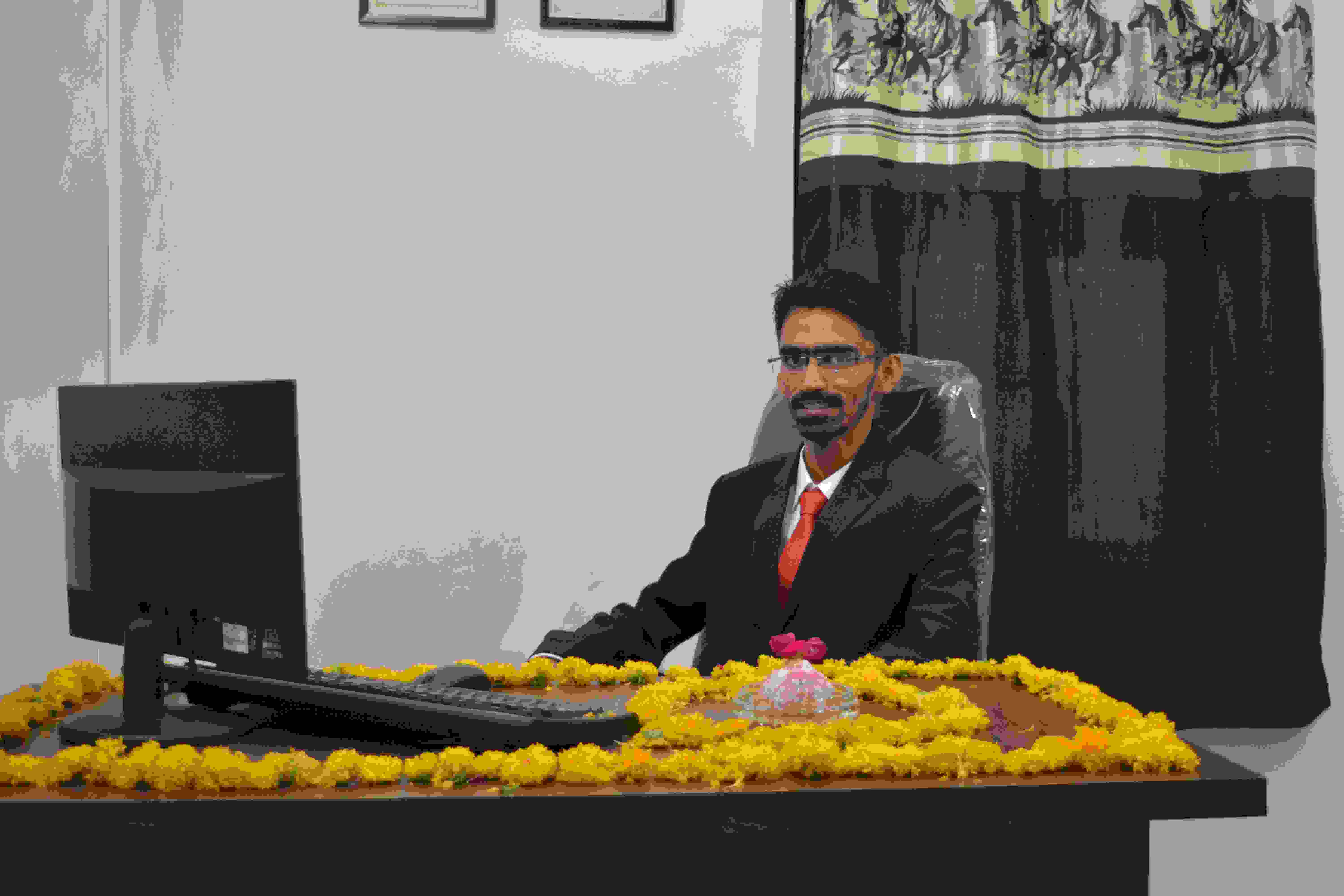 Dr. Utsav Pambhar