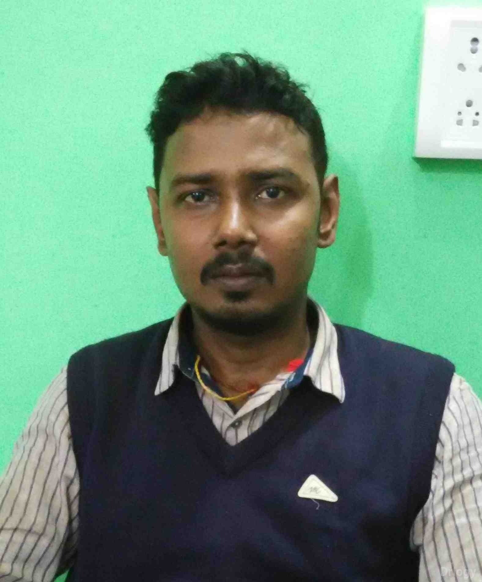 Dr. Vaibhav Kamal in Patna