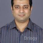Dr. Vallabh Mahadevan