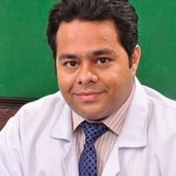 Dr. Varun Randhawa in Faridabad