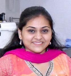 Dr. Vidhi Thakkar in Mumbai