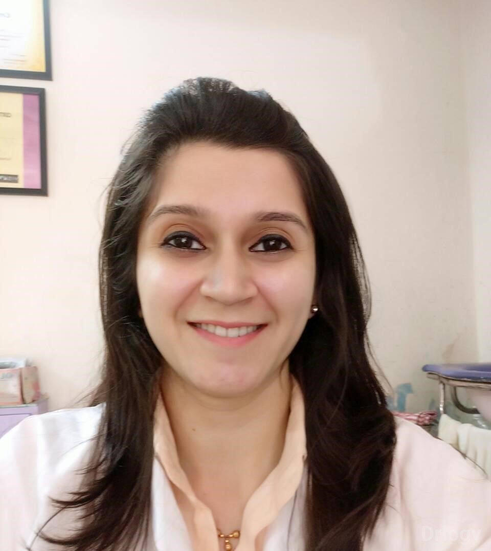 Dr. Vinaya Kamath in Mumbai