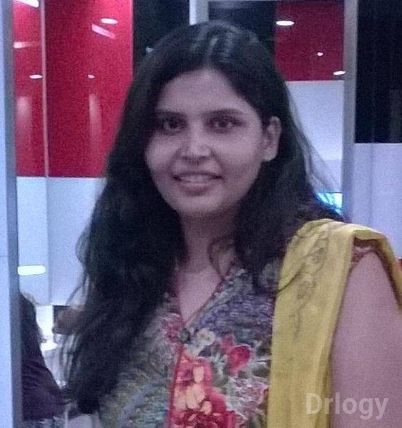 Dr. VINEETA PANDEY