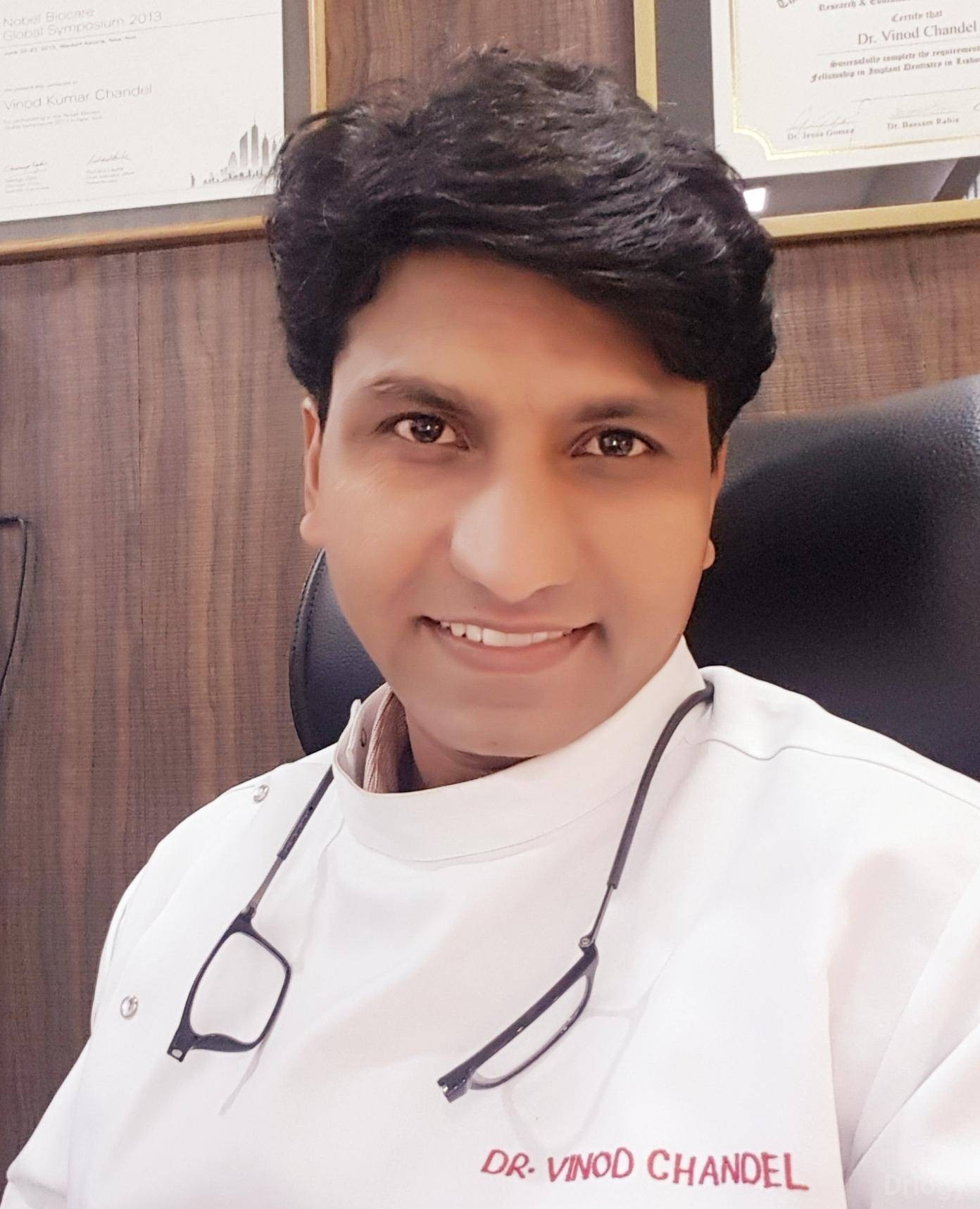 Dr. Vinod Chandel