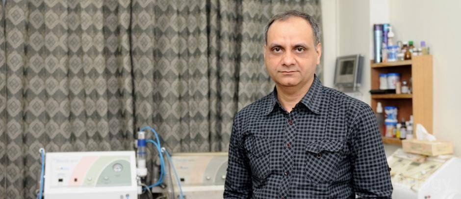 Dr. Vipul Chopra