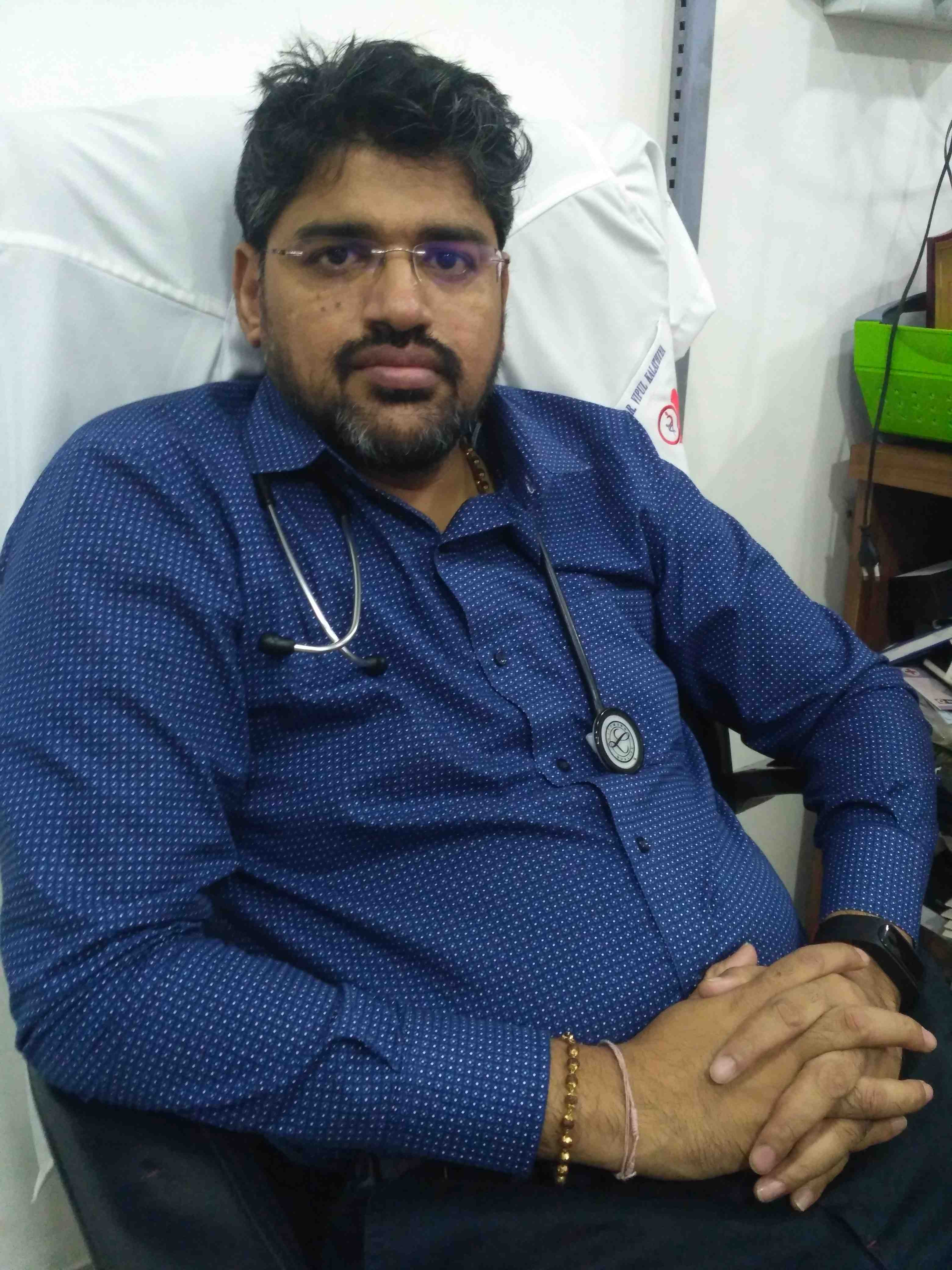 Dr. Vipul kalathia in Surat