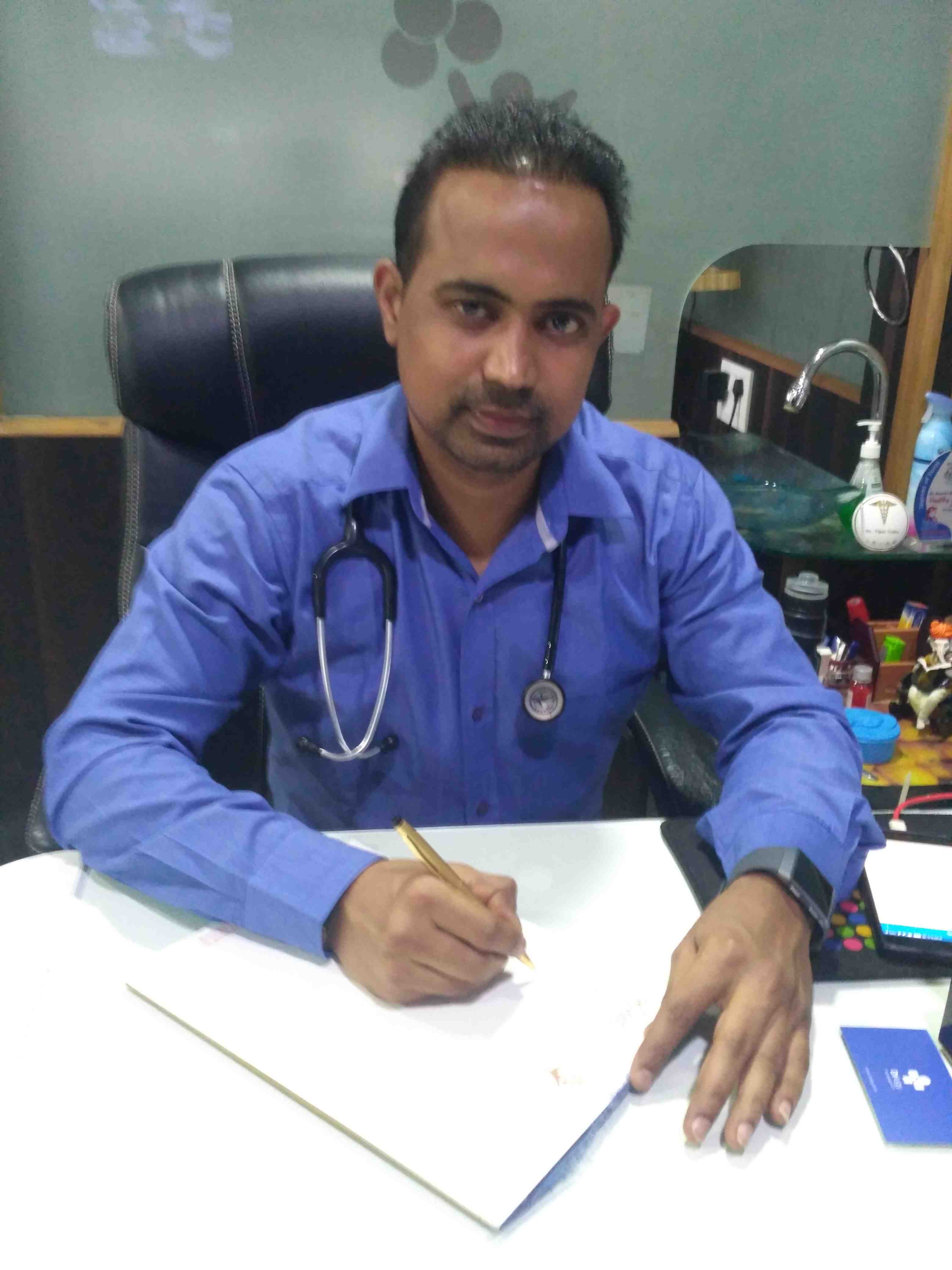 Dr. Vipul mistry in Surat