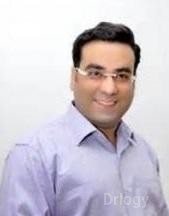Dr. Vipul Nayar