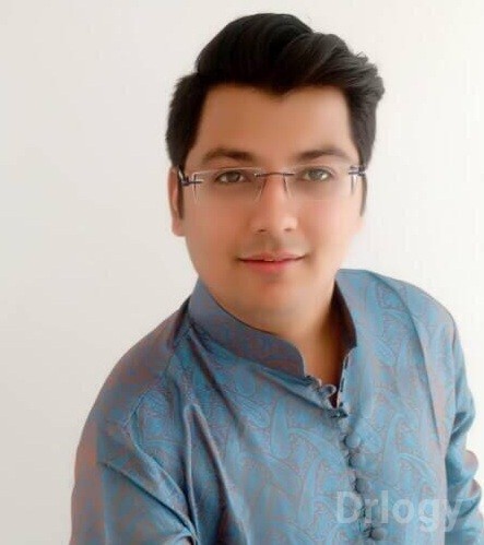 Dr. Vivek Parmar
