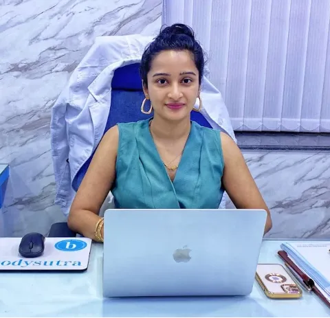 Dr Vrushali Nikam - Dermatologist & Skin Specialist Doctor