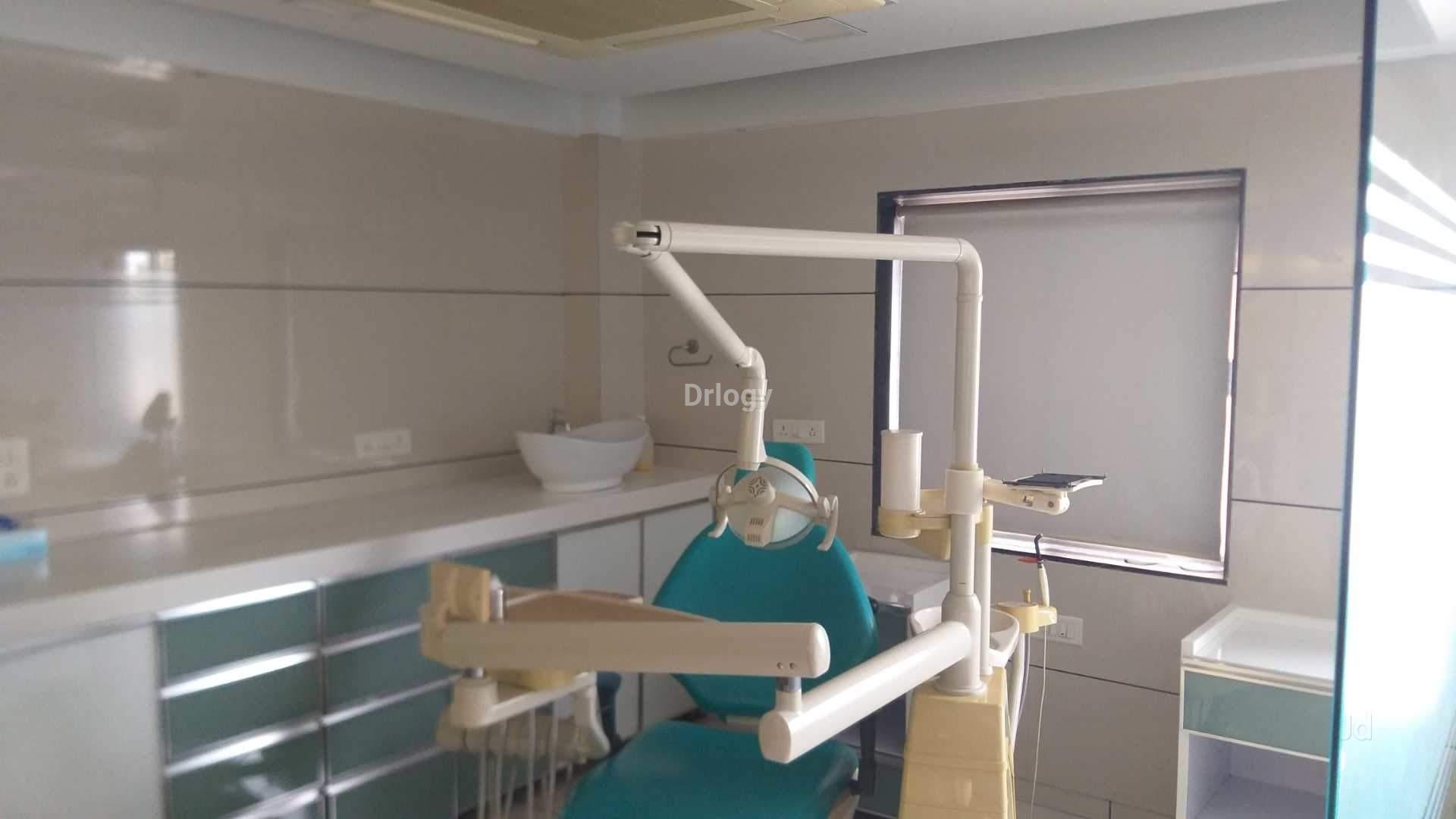 Aashish Dental Clinic Images/Photos, Satellite, Ahmedabad