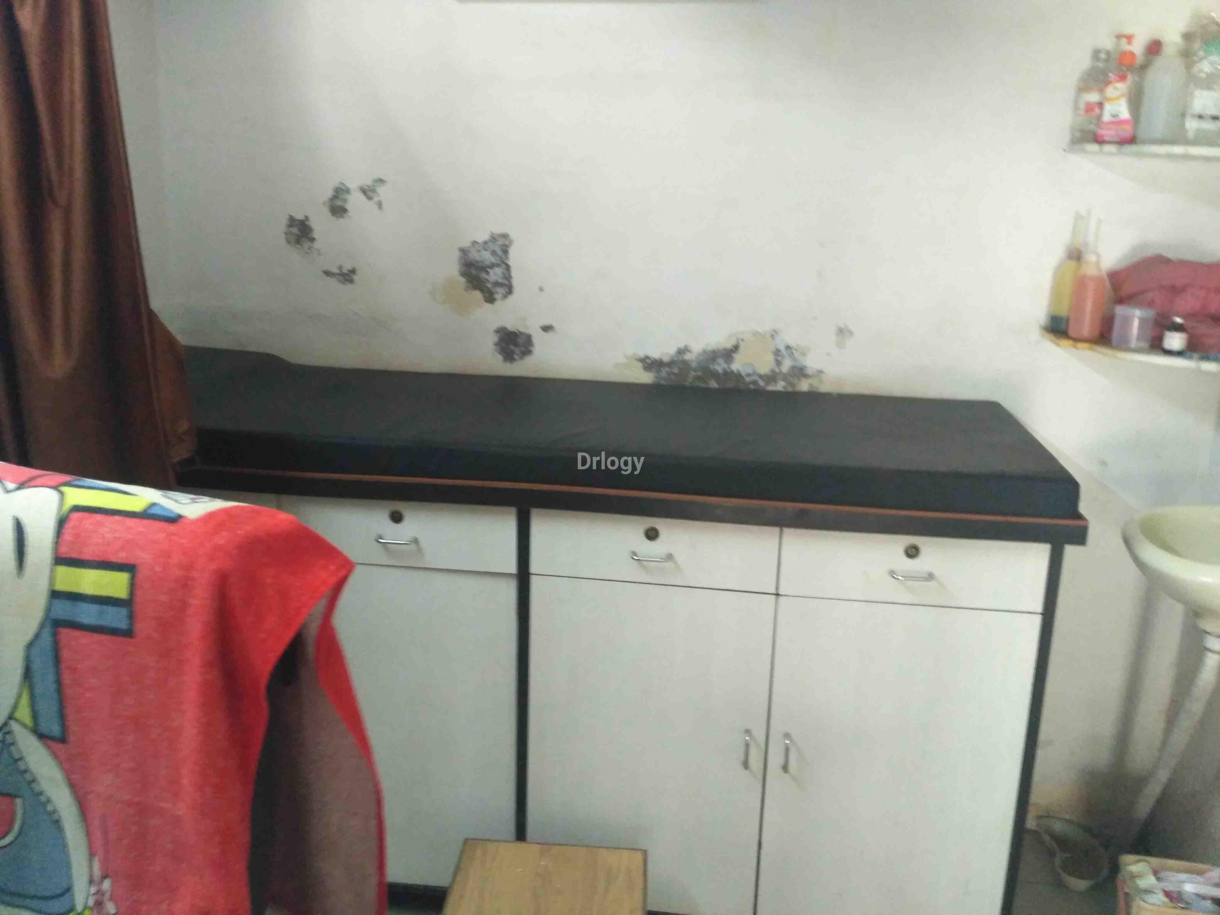 Soham Clinic And Child Care Images/Photos, Katargam, Surat
