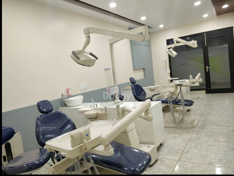 32 Sparklets Dental Implant & Root Canal Center Images/Photos, Sector 79, Mohali