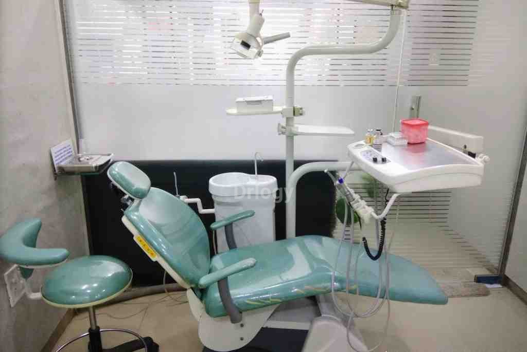 Aesthetic Dental Clinic. Images/Photos, Navlakha, Indore