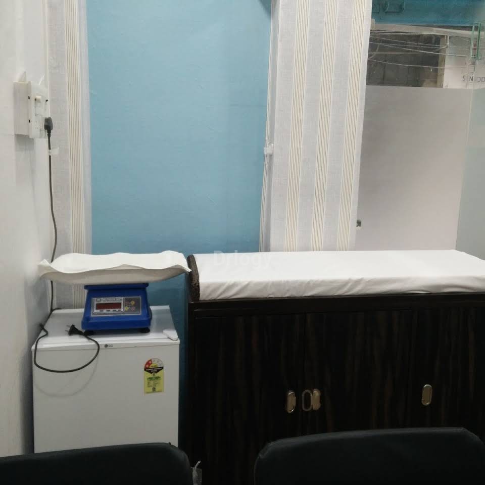 Aggarwal Child Clinic Images/Photos, Tri Nagar, New Delhi