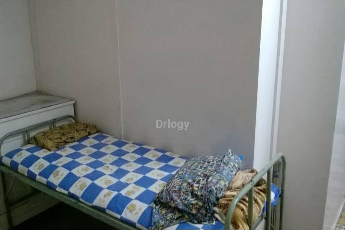 Anand Clinic Images/Photos, Varachha, Surat