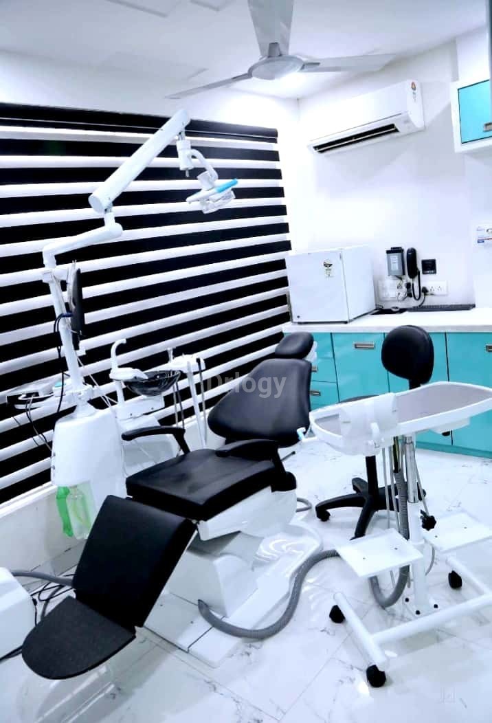 Bhorania Dental Clinic & Implant Center Images/Photos, Savsar plot main road, Morbi
