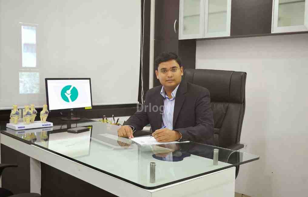 Centre For Advance Joint Replacement Images/Photos, Old Palasia, Indore