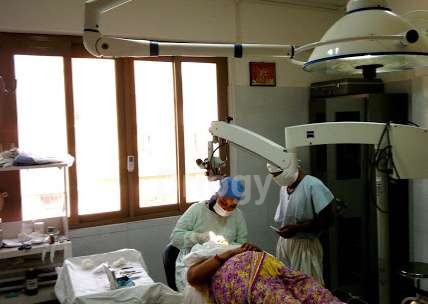 Chakraverty Clinic Images/Photos, Kamachha, Varanasi