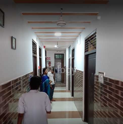 Delhi Ortho Spine And Trauma Centre Images/Photos, Dhoomanganj, Prayagraj