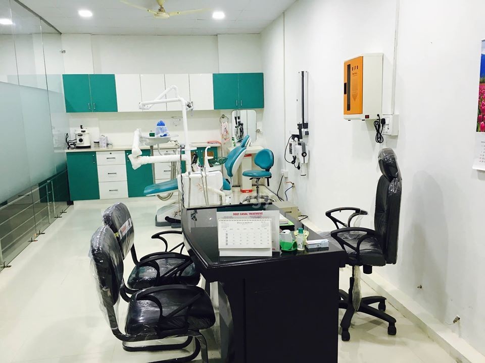 Dental Care And Implant Centre Images/Photos, Janakpuri, New Delhi
