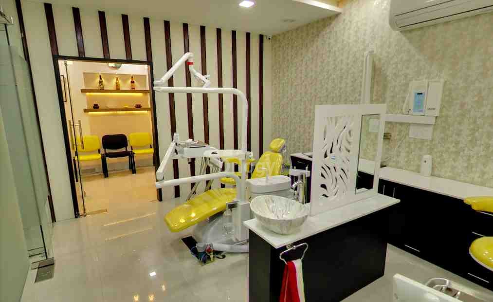 Dental Oasis Orthodontic And Dental Clinic Images/Photos, New Palasia, Indore