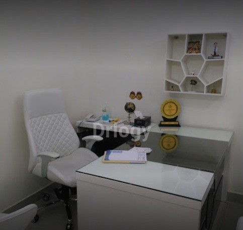 Dermaworld Skin And Hair Clinics Images/Photos, Rajouri Garden, New Delhi