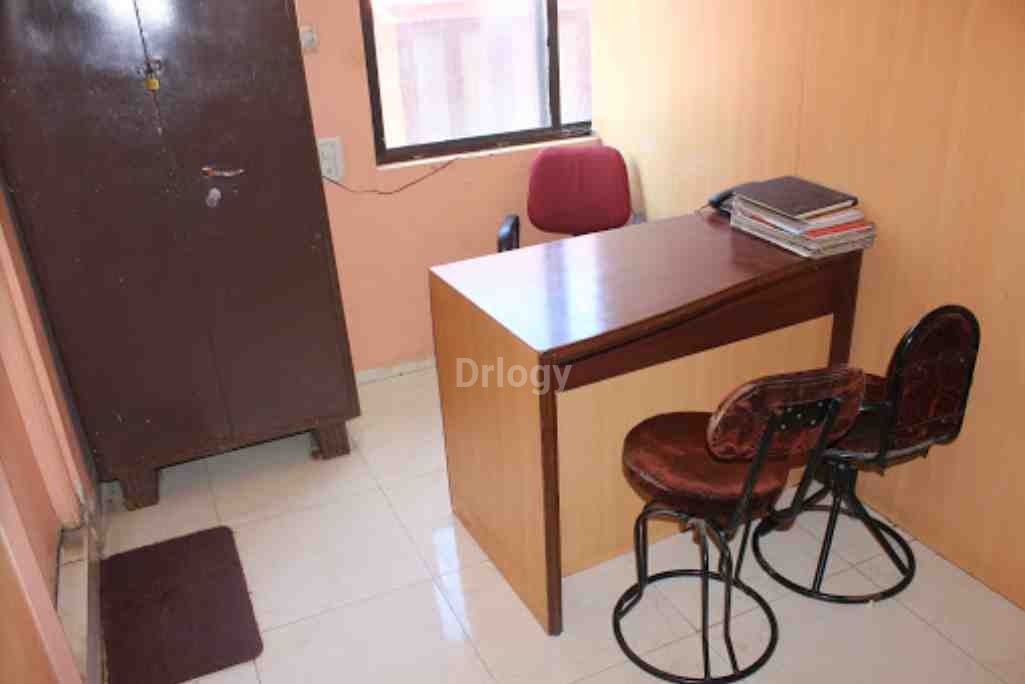 Dr Chabbra’S Idsc Images/Photos, South Tukoganj, Indore