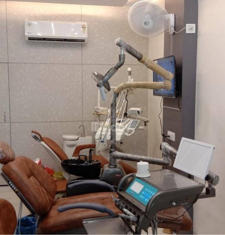 Dr. Amit Dental Clinic Images/Photos, Sanjay Place, Agra