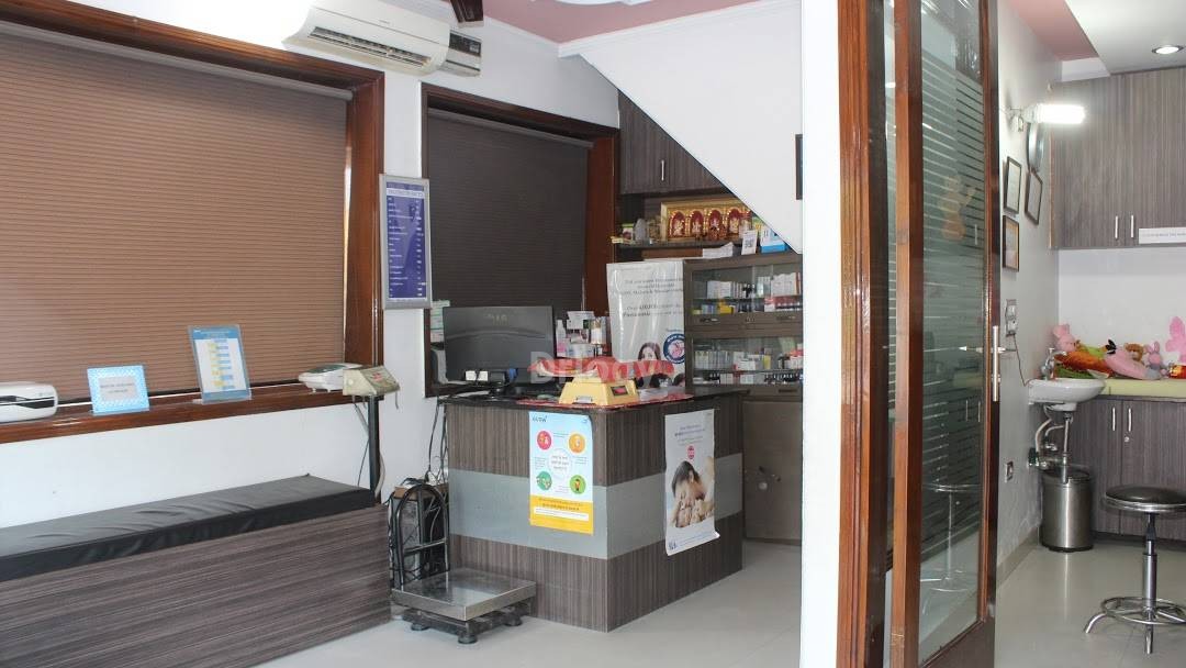 Dr. Dinesh Mittal Child Specialist Images/Photos, Rohini, New Delhi