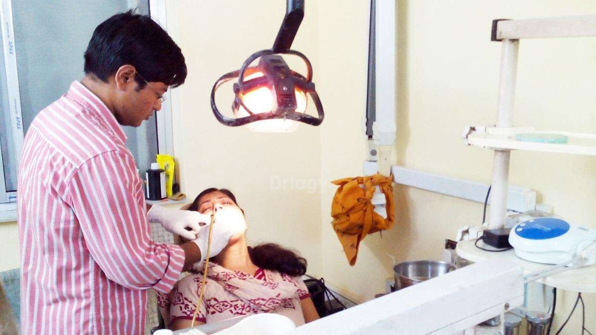 Dr. M. Das Dental Clinic Images/Photos, Barisha, Kolkata