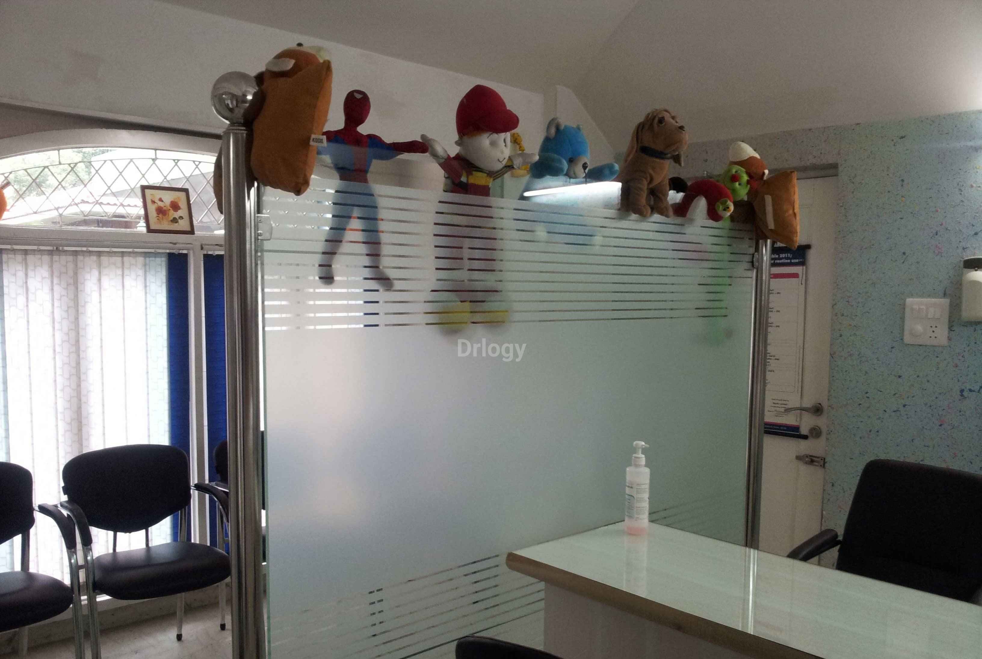 Dr. Manu Agarwal Clinic Images/Photos, Vasant Kunj, New Delhi Dr. Manu Agarwal Clinic Images/Photos, Vasant Kunj, New Delhi