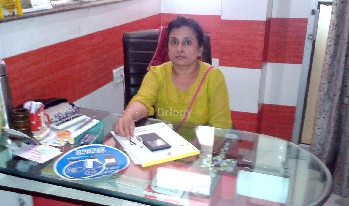 Dr. Meena Bhatia'S Clinic Images/Photos, Lalkurti Bazaar, Meerut