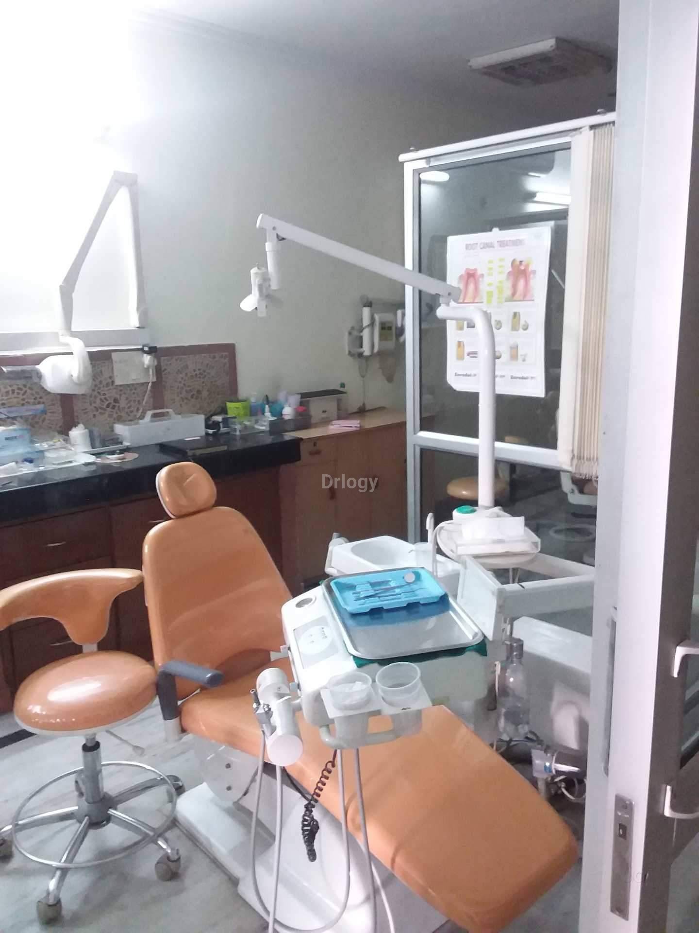 Dr. Neena Dental Clinic Images/Photos, Kalkaji, New Delhi