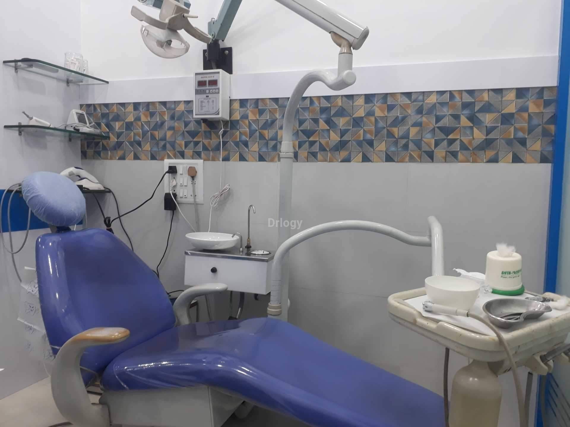 Dr. P.R. Bhat Dental Clinic Images/Photos, Borivali West, Mumbai