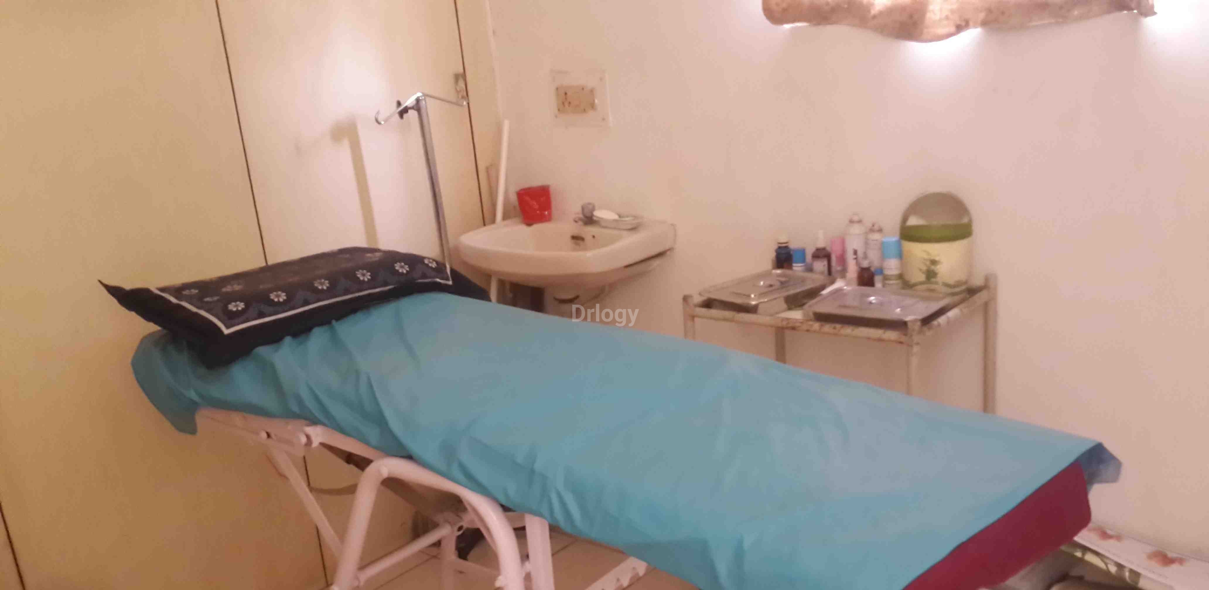 Dr. Pramod Sharma Clinic Images/Photos, Sapna Sangeeta, Indore