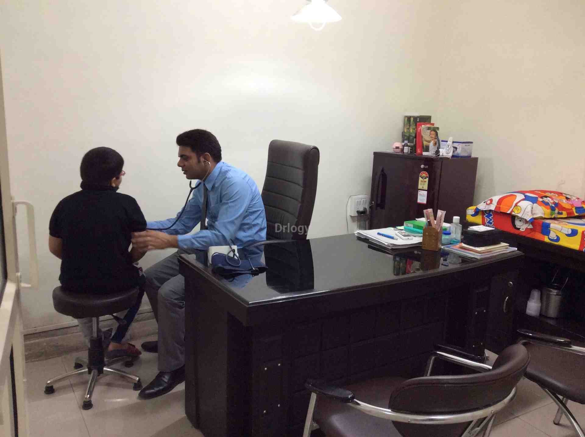 Gagneja Speciality Clinic Images/Photos, Janakpuri, New Delhi