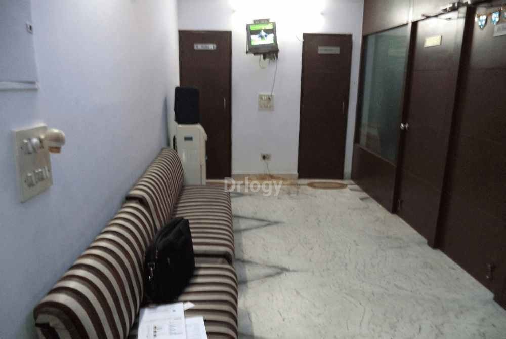 Maxim Specialists Clinic Images/Photos, Pitampura, New Delhi