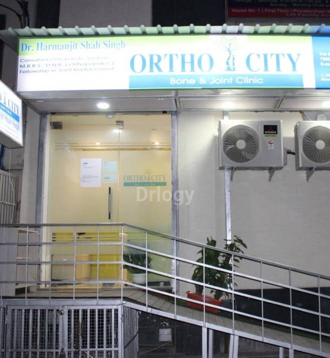 Ortho City Bone & Joint Clinic Images/Photos, Model Town, New Delhi