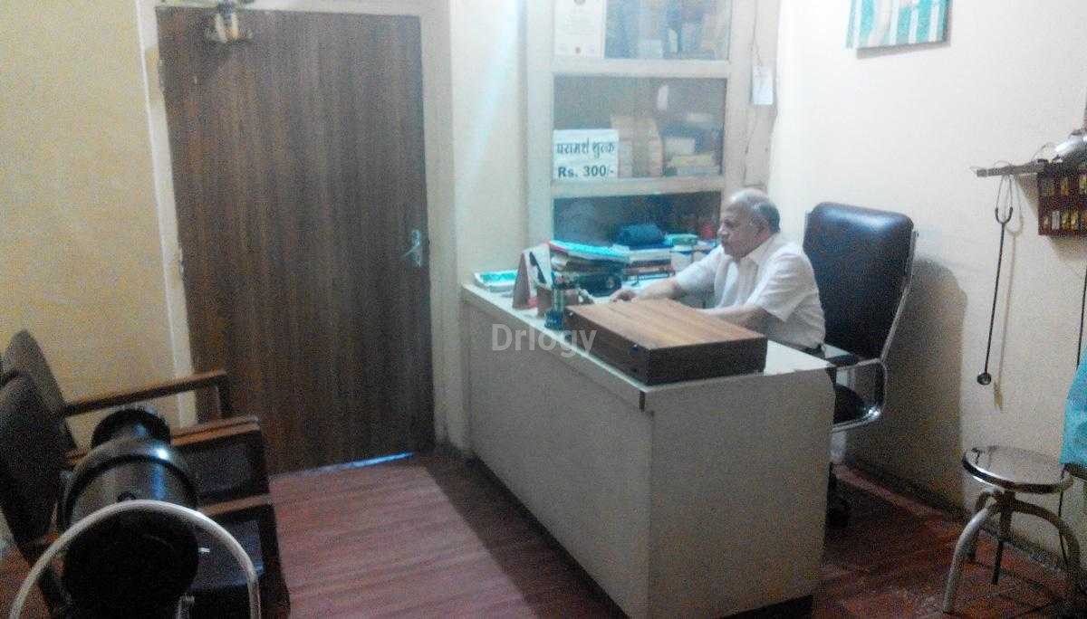 Prakash Eye Clinic Images/Photos, Rajwada, Indore