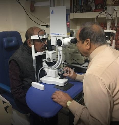Pushpdant Eye Care Center Images/Photos, Swarup Nagar, Kanpur