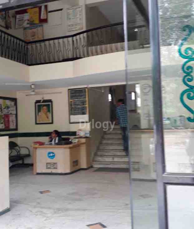 Shakuntala Devi Hospital And Research Centre Images/Photos, Bengali Square, Indore