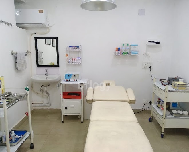 Skin & Hair Care Images/Photos, Panchsheel Enclave, New Delhi