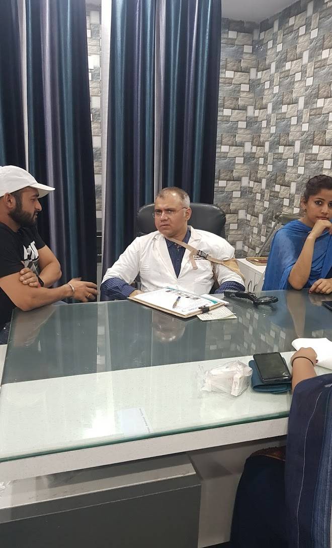 Skin Solutions Clinic Images/Photos, Najafgarh, New Delhi