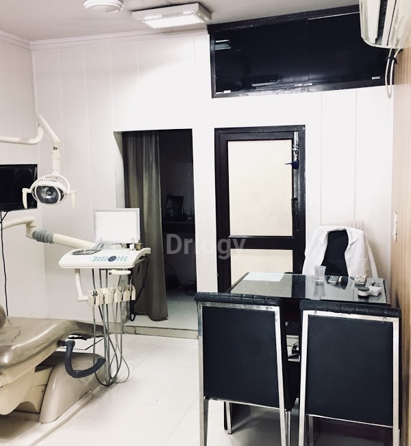Smile Studio Dental Clinic And Implant Center Images/Photos, Kalyan Vihar, New Delhi Smile Studio Dental Clinic And Implant Center Images/Photos, Kalyan Vihar, New Delhi